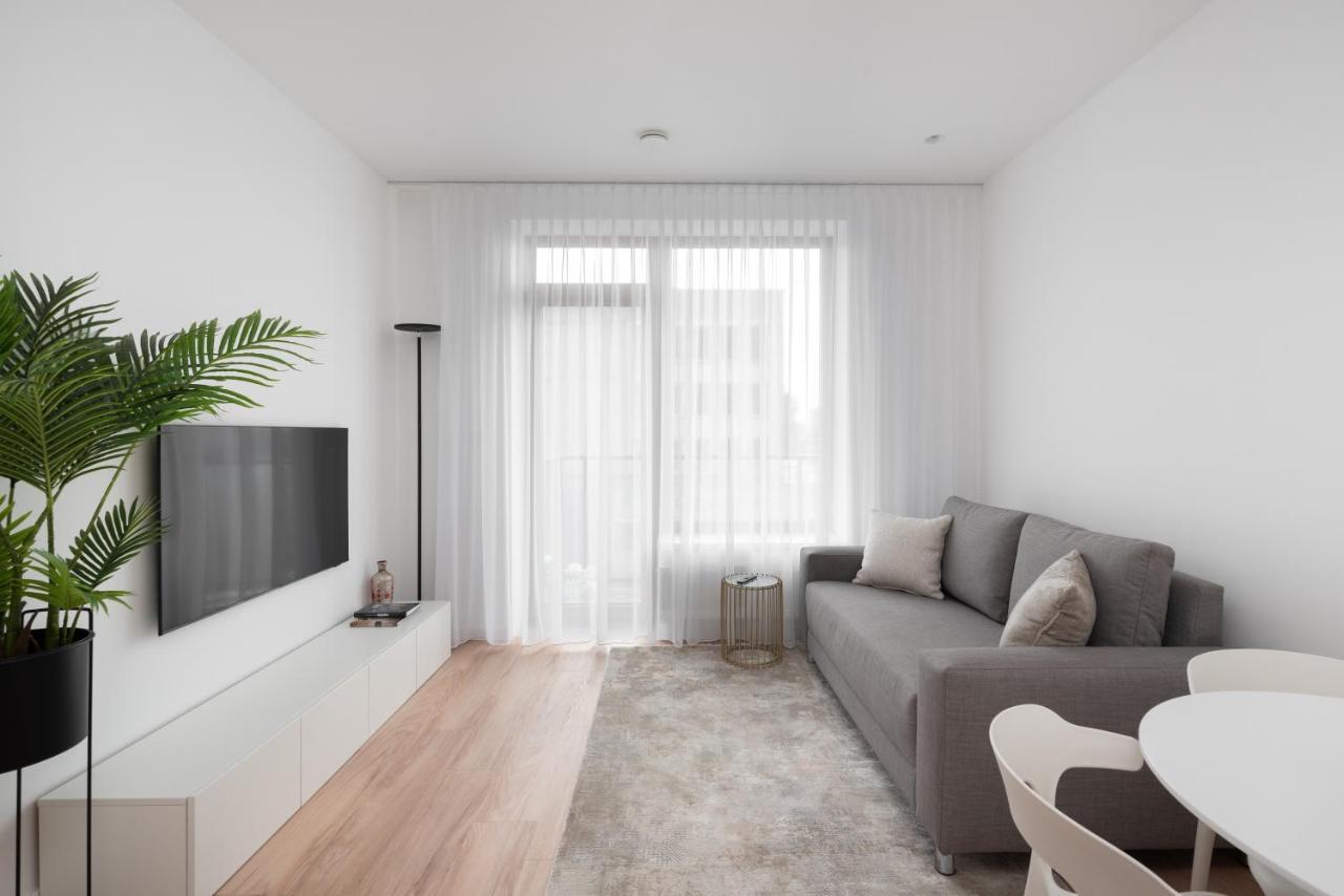 Brand New And Modern 1Bdr Apartment ヴィリニュス エクステリア 写真